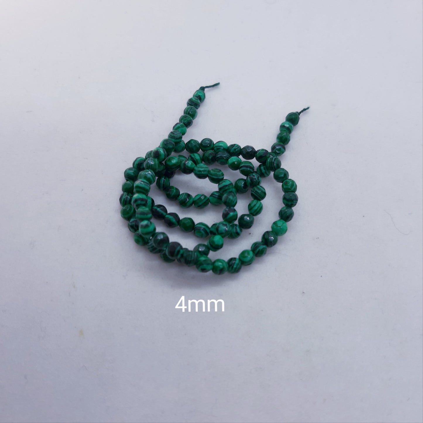 Malaquita 4mm (imitación)