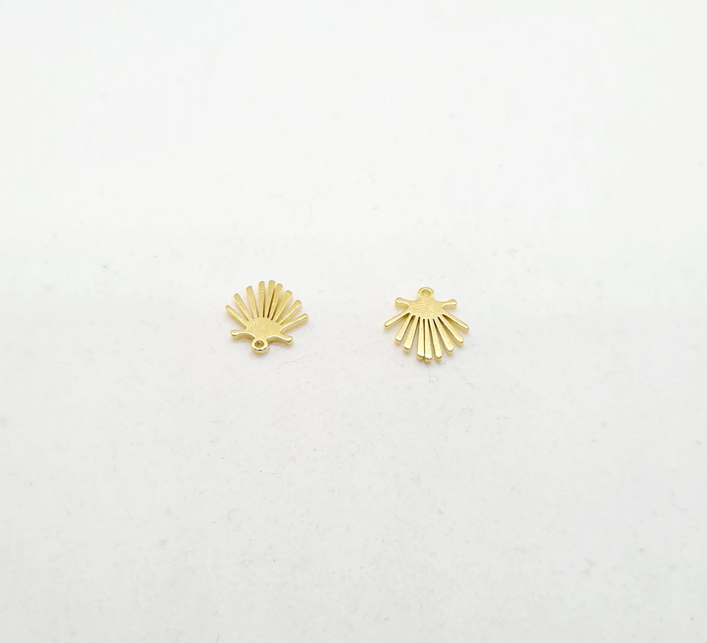 Dije/Colgante concha vieira (par)*