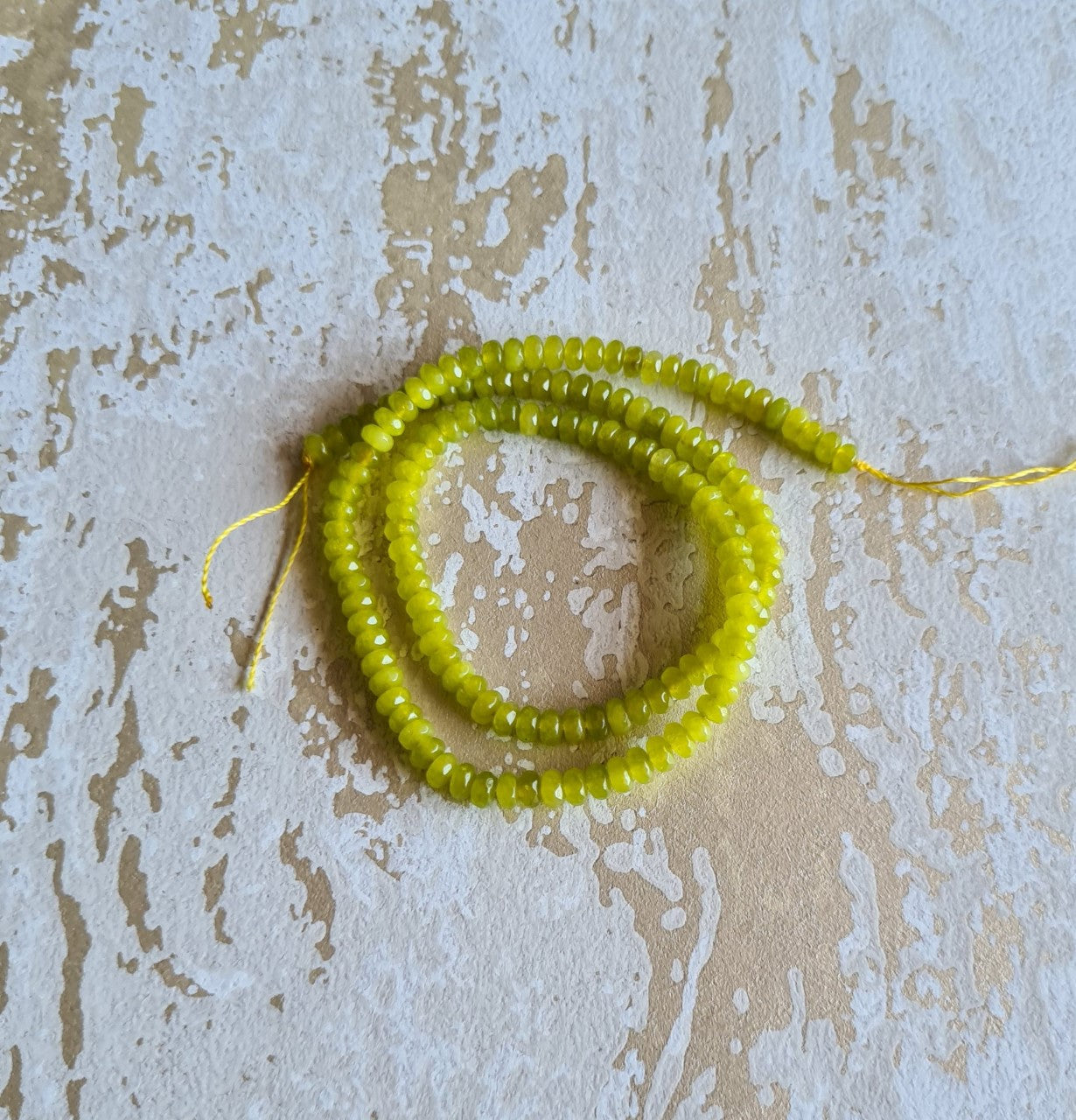 Rondel Piedra Teñida 4x3mm