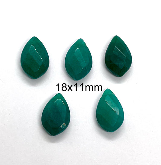 Gotas Verde de Piedra Facetada (5unidades)