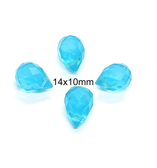 Gotas Facetada cristal azul Claro (4 unidades)